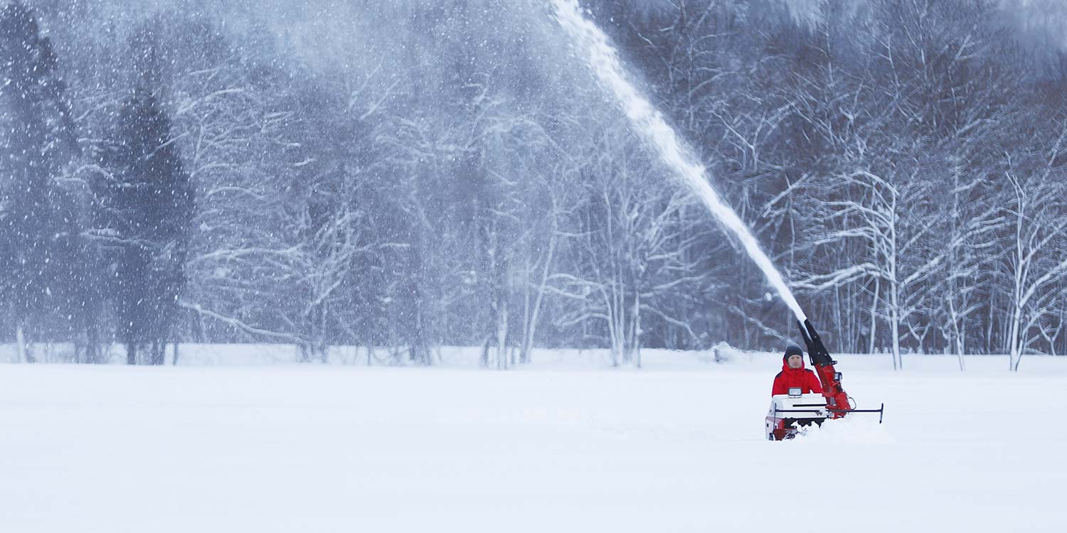 除雪機 草刈機 産業機器メーカーの和同産業株式会社